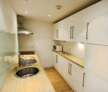 1 bedroom flat to rent - Photo 4