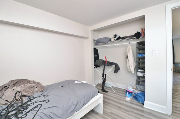 2465 Chasseur Ave #C - Photo 1