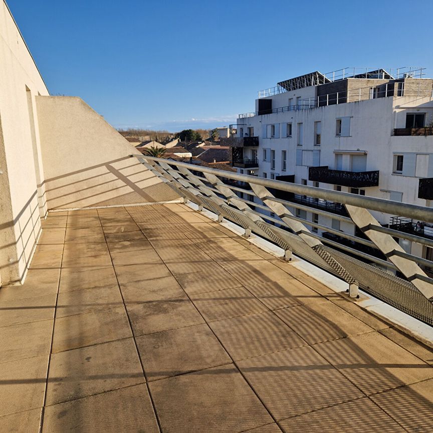 A LOUER T2 QUAI D'ALSACE NARBONNE TERRASSE - Photo 1