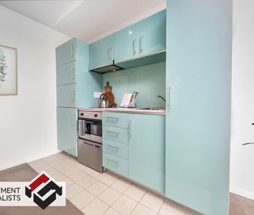 Put your finger on the Pulse! - Photo 5