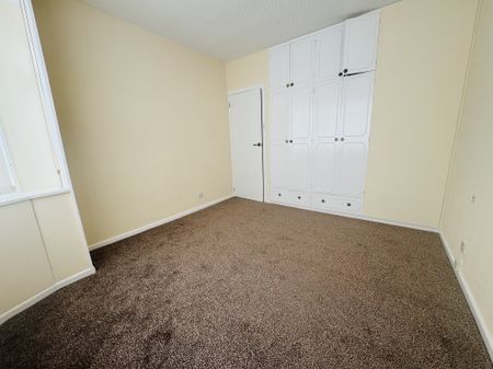 Thorncroft Road, Bradford - Photo 5