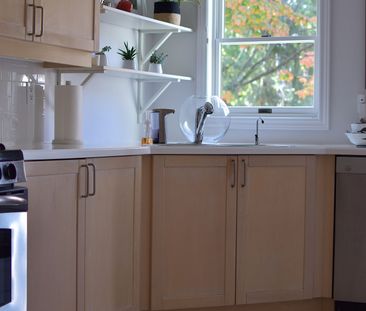 For Lease - 79 Brant Street, Oakville, Ontario - Photo 4