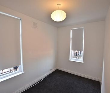 2 Bedroom Apartment To Let - Photo 6
