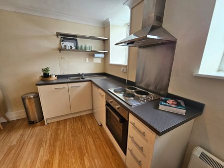 Sydenham Road, East Croydon, CR0 2 - Photo 3