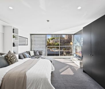 Immaculate Furnished Studio Apartment - Photo 3