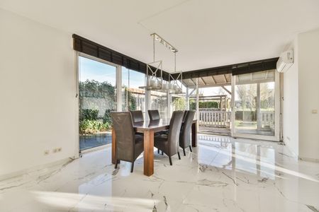 Huis te huur: Paros 23 2134 AP Hoofddorp - Photo 4