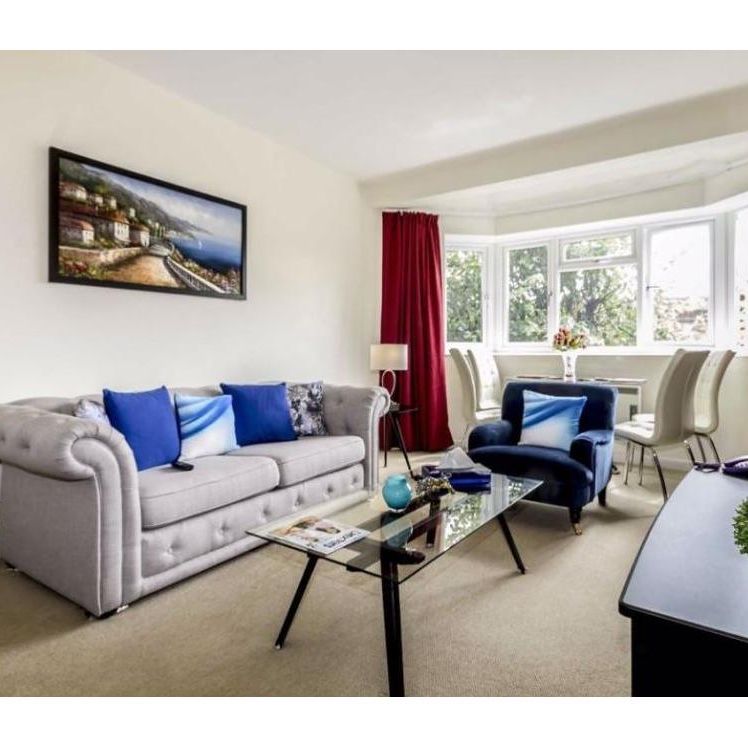 Barons Court Road, London W14 - Photo 1