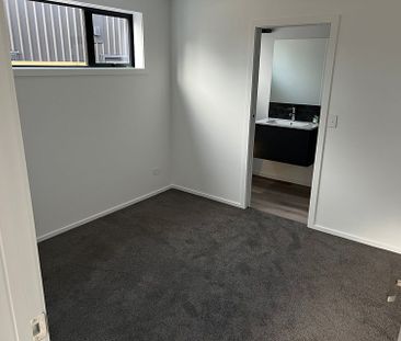 Brand new private unit for rent - Photo 4