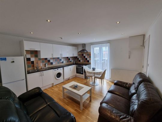 Montague Road, Croydon - Photo 1