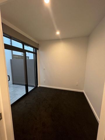Chic Te Aro Townhouse w/ Utilities! - Photo 4