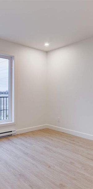 2 CH - 1 SDB - Huntingdon - $1,250 /mo - Photo 1