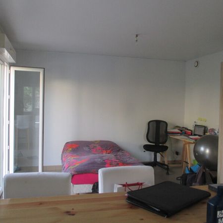 Location Appartement 1 pièce 27m² ORLEANS 45100 - Photo 4