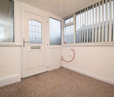 Mapplewell Drive, Ossett, WF5 - Photo 3