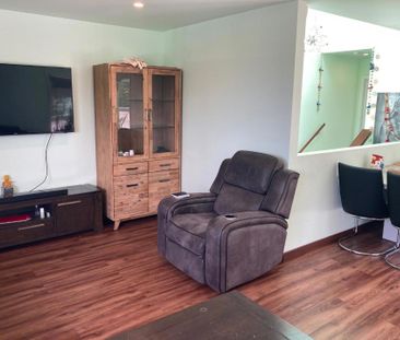 Modern 3 Bedroom Townhouse - Photo 5