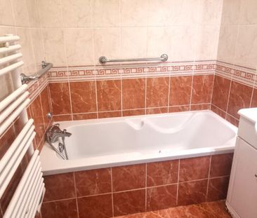 Appartement Saint Raphael 3 pièce(s) 68.73 m2 - Photo 2
