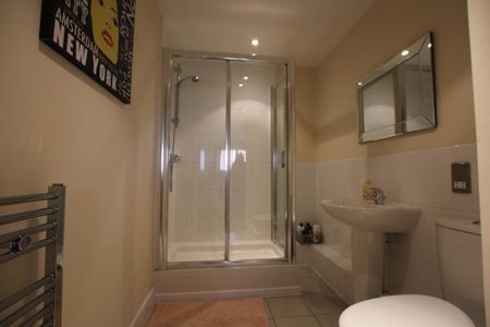 2 bedroom apartment to rent - Photo 5