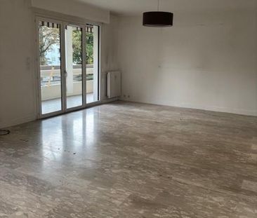 Location Appartement 3 pièces 99m² TASSIN LA DEMI LUNE 69160 - Photo 1