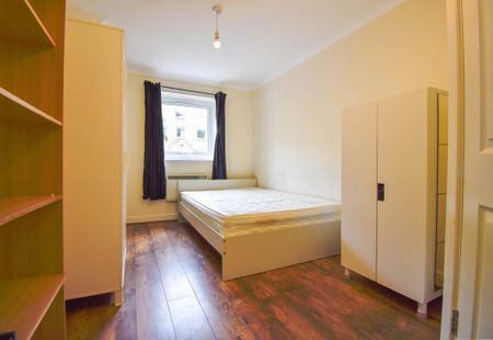 5 bedroom terraced house to rent - Photo 3