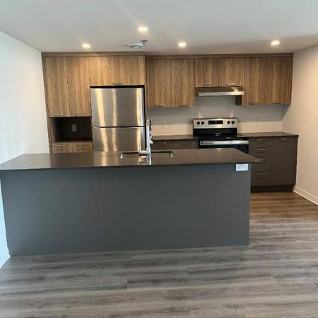 2 CH - 1 SDB - Terrebonne - $2,055 /mo - Photo 4