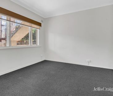 Two-Bedroom Unit in Brunswick West - Photo 4