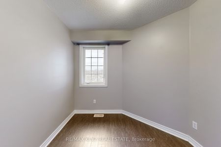 For Lease - 369 Caboto Trail, Markham, Ontario - Photo 3