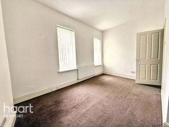 4 bedroom terraced house to rent - Photo 1