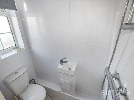 3 bedroom house to rent - Photo 3