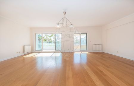 Apartamento T4 em Lisboa - Photo 5