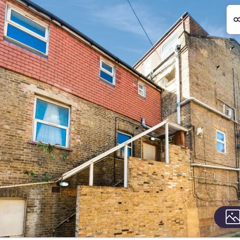 4 Bed Flat, Greyhound Lane, SW16 - Photo 1