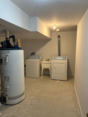 For Lease - 46 Lougheed Road Unit# Lower, Barrie, Ontario - Photo 2