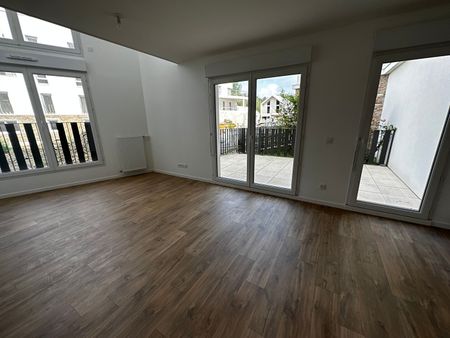 Location appartement 5 pièces, 97.00m², Poissy - Photo 5