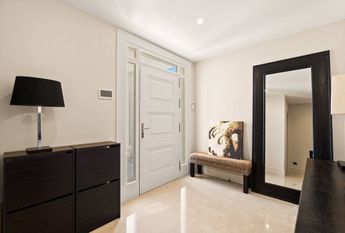 6 bedroom luxury Villa for rent in Marbella Del Este, Andalusia