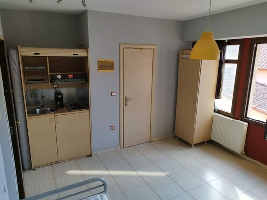Studio/Γκαρσονιέρα για ενοικίαση Καλλιθέα (Άνω Πόλη) - Photo 1