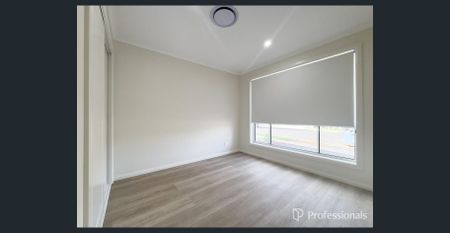 Newly Built - 4 Bedroom Duplex - Photo 4