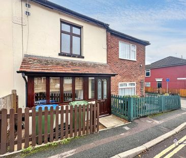 2 bedroom terraced house to rent - Photo 2