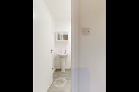 Room in a Shared Flat, Cotton Avenue, W3 - Photo 4