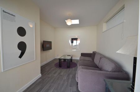1 bedroom in a house share to rent - Photo 3