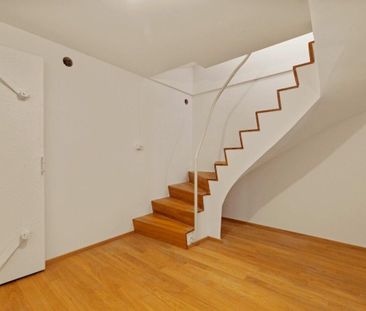 Completely renovated 6 1/2-room terraced single-family house in a p... - Photo 1