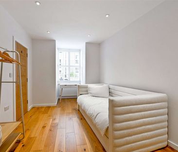 Short let: A very high-specification and furnished apartment with o... - Photo 6