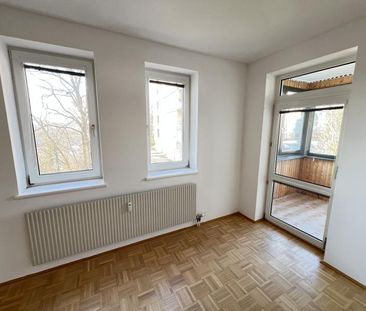 Senioren-Wohnung mit Balkon im Stadtteil Ennsleite - Kopernikusstra... - Photo 1