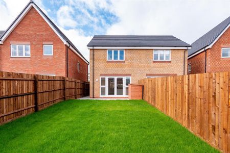 2 bedroom terraced house to rent - Photo 4