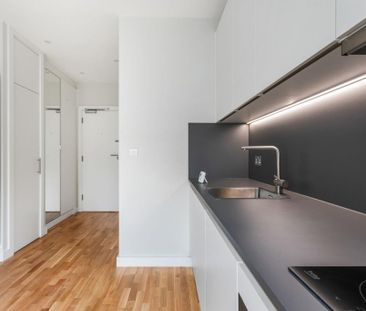 Ground floor flat to rent - Photo 2
