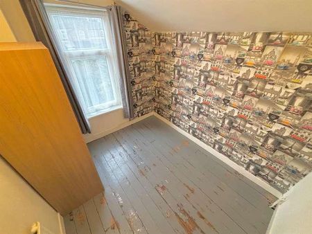 Eastville Road, Bedford, MK42 - Photo 2