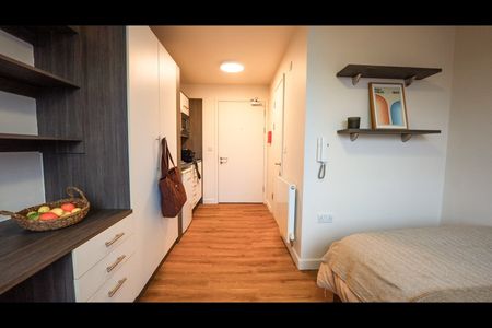 Studio Flat, Pearl Works, S1 - Photo 2