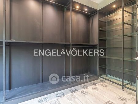 Appartamento in Affitto in Via S. Fabiano a Roma - Photo 4