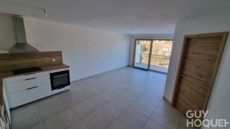 A LOUER APPARTEMENT T2 meublé 1 CHAMBRE + GARAGE et BALCON - Photo 3