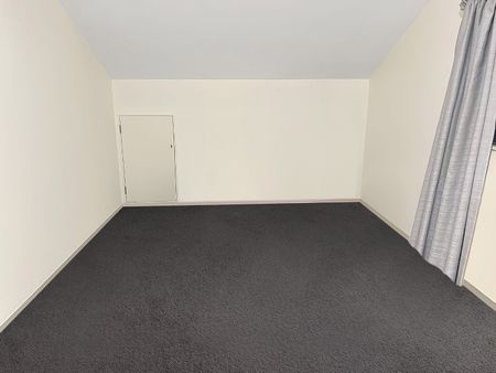 57A Sheridan Terrace, Johnsonville - Photo 2