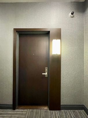 For Lease - 65 Speers Road Unit# 323, Oakville, Ontario - Photo 1