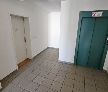 Zentrumsnahe Mietwohnung im 2. Liftstock mit Balkon/Loggia inkl. Ti... - Photo 3