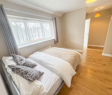 Warbank Crescent - Photo 5